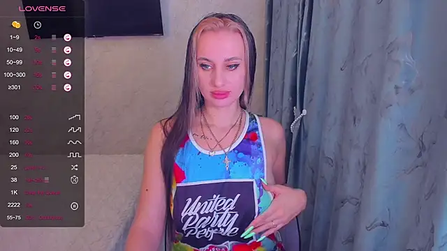 Cherry-Legenda online show from December 15, 2024, 6:07 am