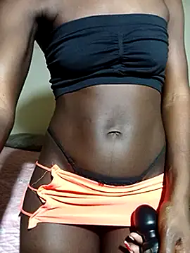 julietunderwoood online show from March 6, 2025, 12:52 pm