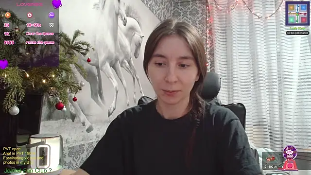 Wowpornoo online show from December 18, 2024, 2:17 pm