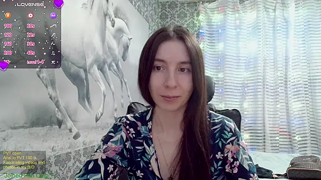 Wowpornoo online show from February 8, 2025, 11:33 am