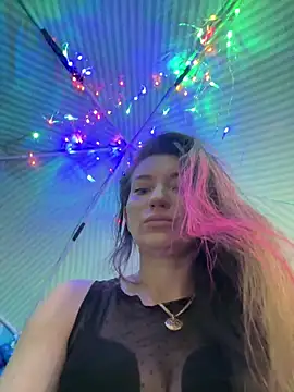 Snapshot of MooonReal chatting on January 16, 2025, 1:48 am MooonReal online show from January 16, 2025, 1:48 am