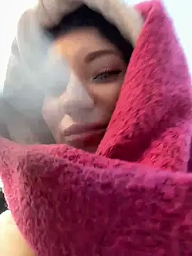 Snapshot of MooonReal chatting on January 23, 2025, 3:05 am MooonReal online show from January 23, 2025, 3:05 am