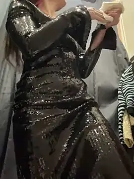 Snapshot of MooonReal chatting on January 29, 2025, 6:01 am MooonReal online show from January 29, 2025, 6:01 am