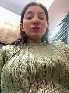 Snapshot of MooonReal chatting on March 18, 2025, 9:31 am MooonReal online show from March 18, 2025, 9:31 am