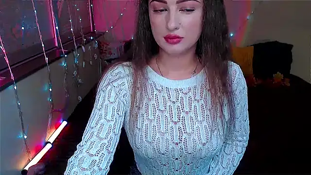 LizaSenri online show from October 18, 2025, 6:16 am