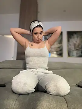 KimArts online show from December 16, 2024, 8:05 pm