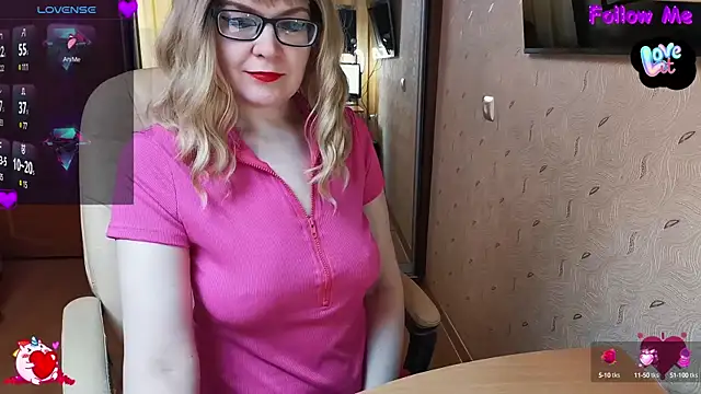 MyLadySkyLuck online show from March 8, 2025, 10:00 am