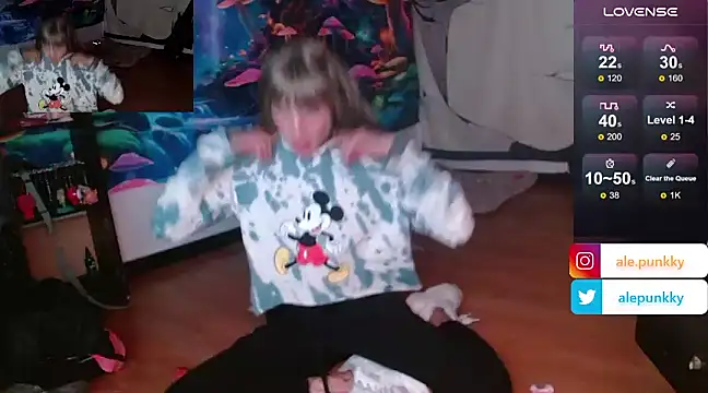 charlotbelucci  online show from February 25, 2025, 11:22 pm