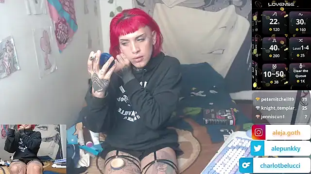 charlotbelucci  online show from July 23, 2026, 3:04 am