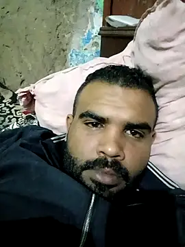 ListedLoin online show from February 1, 2025, 7:02 pm