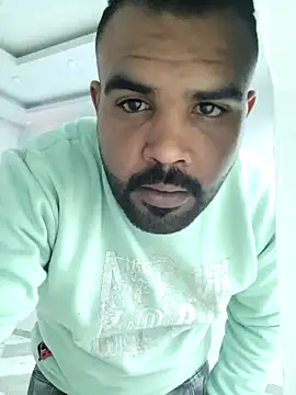 ListedLoin online show from February 16, 2025, 11:59 am