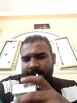 ListedLoin online show from October 19, 2025, 7:20 am