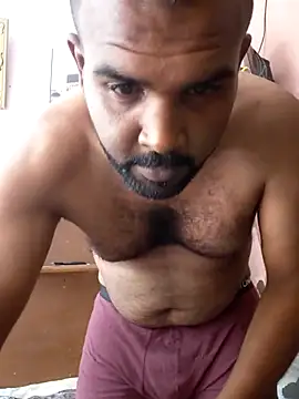 Snapshot of ListedLoin chatting on July 26, 2026, 8:10 am ListedLoin online show from July 26, 2026, 8:10 am