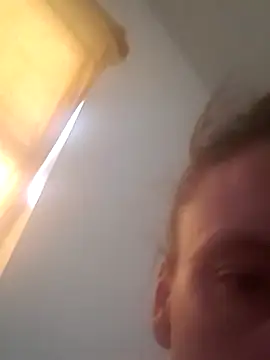 PrettyPocahontas69 online show from September 24, 2025, 9:07 pm