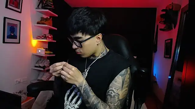 jung dragon online show from October 3, 2025, 1:57 am