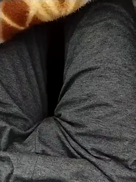 Snapshot of myhot1551 chatting on February 14, 2025, 4:20 pm myhot1551 online show from February 14, 2025, 4:20 pm