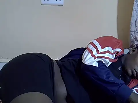 HOT-JAZMINE online show from September 12, 2025, 4:29 pm