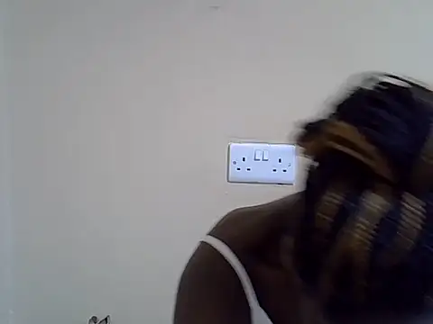 HOT-JAZMINE online show from November 14, 2025, 7:29 am