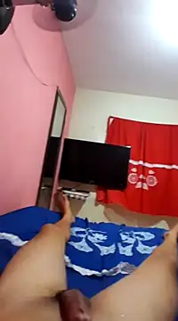 Snapshot of luissilva0071 chatting on December 21, 2024, 3:03 am luissilva0071 online show from December 21, 2024, 3:03 am