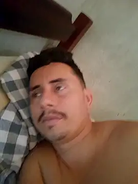 Snapshot of luissilva0071 chatting on November 24, 2025, 12:38 pm luissilva0071 online show from November 24, 2025, 12:38 pm