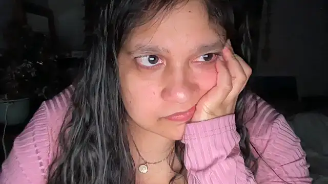 MelanieFawker online show from October 17, 2025, 2:48 am