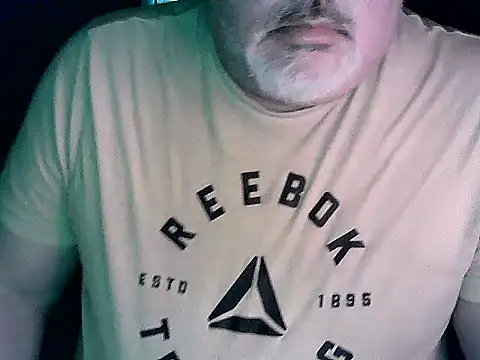 cashot58 online show from October 28, 2025, 4:42 pm