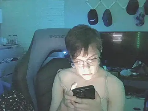 KaliSnow199623 online show from December 6, 2024, 3:30 am