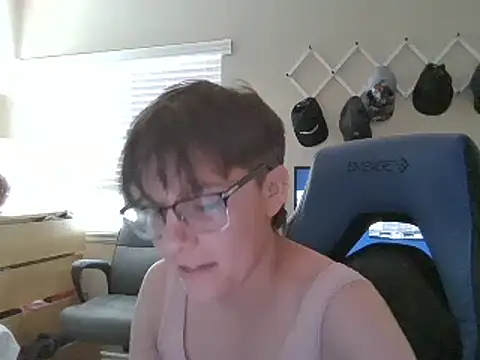 KaliSnow199623 online show from January 7, 2025, 9:46 pm