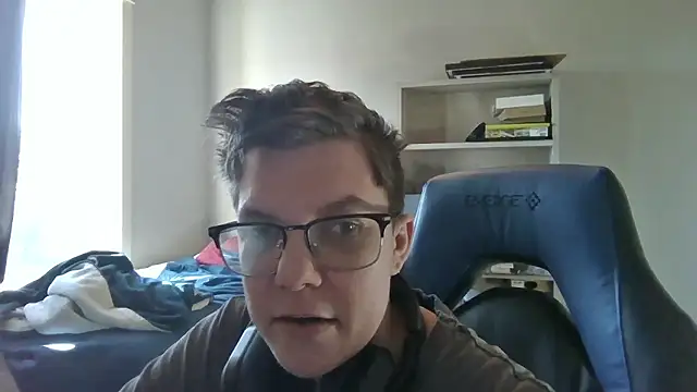 KaliSnow199623 online show from January 15, 2026, 9:18 pm