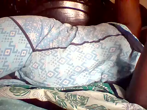 missarpie online show from April 3, 2026, 8:29 pm