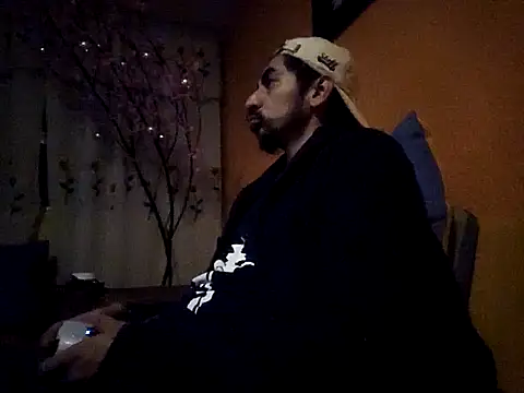 Snapshot of Angel_Coronel chatting on January 12, 2025, 12:49 am Angel Coronel online show from January 12, 2025, 12:49 am