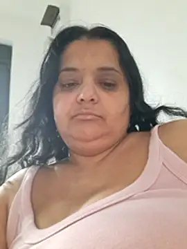 sarahhh1987 online show from December 17, 2025, 6:41 am