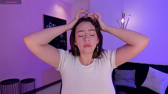 BellaRose X online show from December 18, 2024, 3:37 am