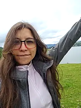 mmmVirginia online show from October 29, 2025, 3:14 pm