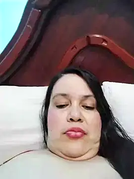 lunanataly online show from February 12, 2025, 12:16 am