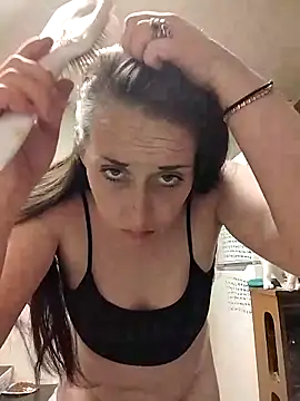 PhatAss Kummmilla online show from March 23, 2025, 3:43 am