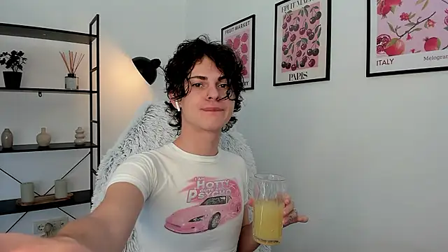 little femb0y online show from February 28, 2026, 12:50 pm