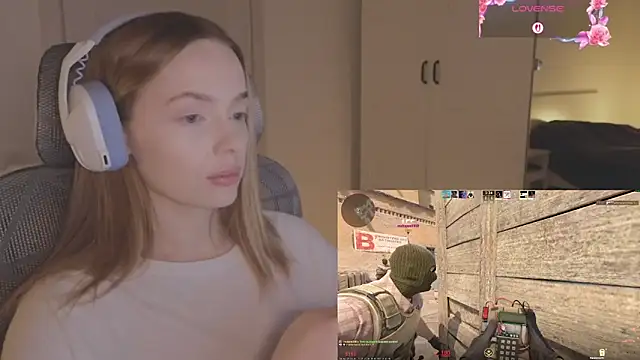  MayShy  online show from October 27, 2025, 8:24 pm