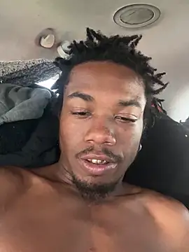 SlimeCrownzOut5 online show from December 17, 2024, 3:17 pm