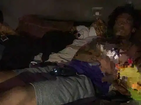 SlimeCrownzOut5 online show from February 12, 2026, 3:34 am