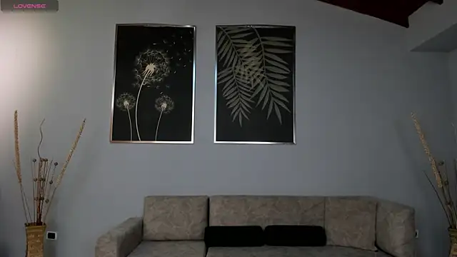 AnaisNin online show from September 23, 2025, 3:31 am