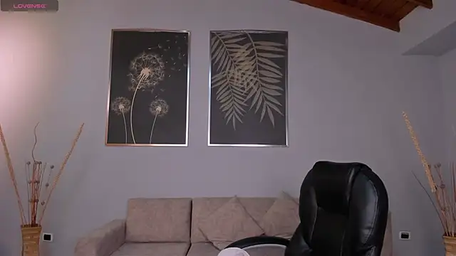 AnaisNin online show from September 25, 2025, 2:15 am