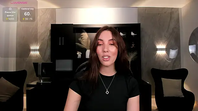 AnaisNin online show from October 31, 2025, 8:43 pm