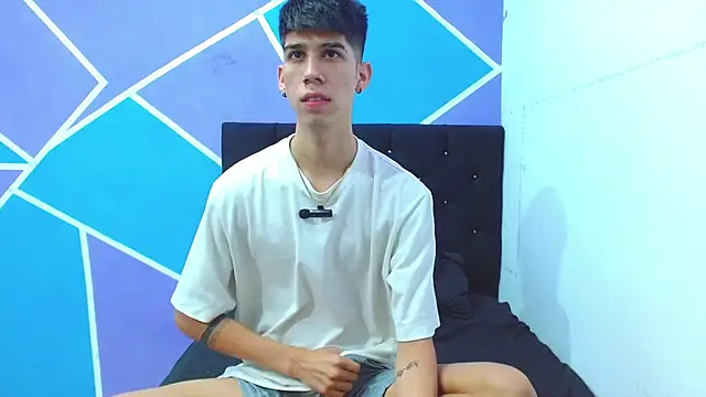 jhony-sex online show from December 7, 2024, 6:21 am