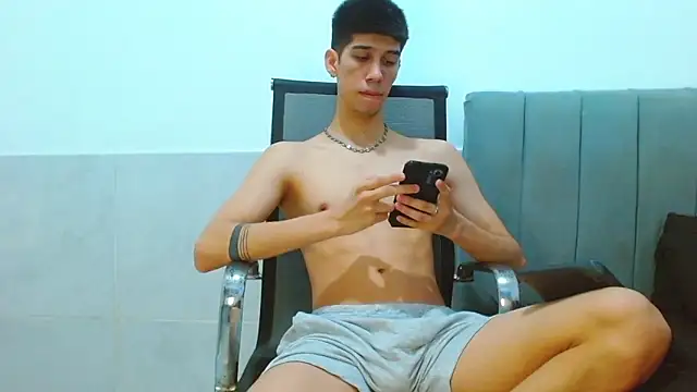 jhony-sex online show from March 27, 2026, 4:40 am