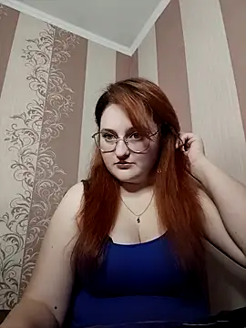 Snapshot of WhiteBellaX chatting on February 13, 2026, 7:37 am WhiteBellaX online show from February 13, 2026, 7:37 am