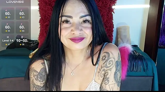 Snapshot of Ginna--mia chatting on July 10, 2026, 11:07 pm Ginna--mia online show from July 10, 2026, 11:07 pm