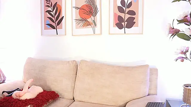 Zarawilliams online show from January 14, 2025, 11:42 am