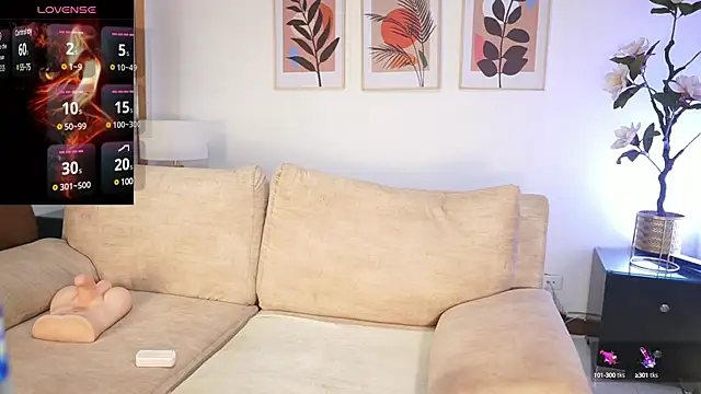 Zarawilliams online show from March 20, 2025, 11:38 am