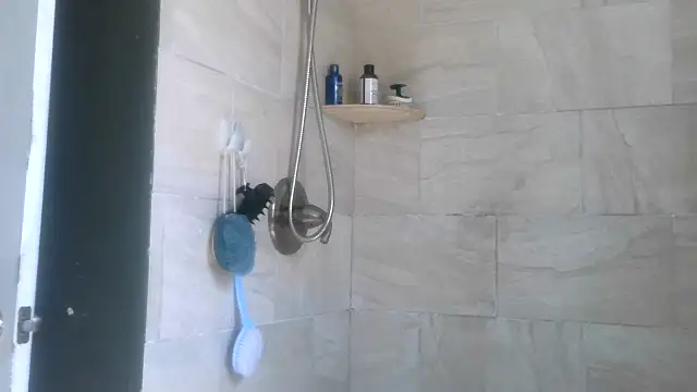 paytonkelly online show from April 7, 2026, 5:35 pm